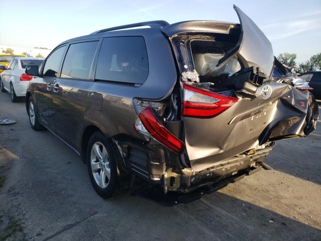 Photo 2 VIN: 5TDKZ3DC9HS792694 - TOYOTA SIENNA LE 