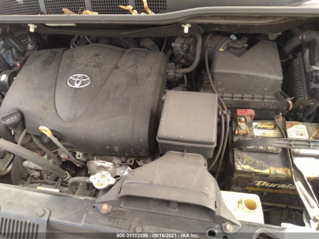 Photo 9 VIN: 5TDKZ3DC9HS829002 - TOYOTA SIENNA 