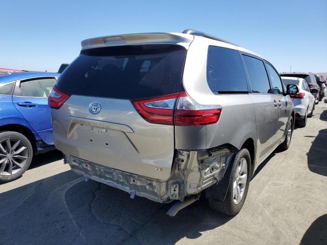 Photo 2 VIN: 5TDKZ3DC9HS847368 - TOYOTA SIENNA LE 