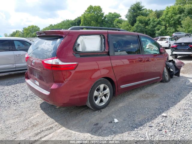 Photo 3 VIN: 5TDKZ3DC9HS850724 - TOYOTA SIENNA 