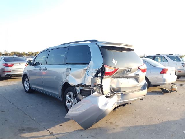 Photo 2 VIN: 5TDKZ3DC9HS864610 - TOYOTA SIENNA LE 