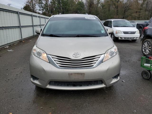 Photo 4 VIN: 5TDKZ3DC9HS874862 - TOYOTA SIENNA LE 