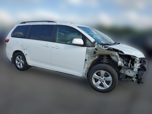 Photo 3 VIN: 5TDKZ3DC9HS896750 - TOYOTA SIENNA LE 