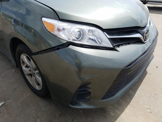 Photo 8 VIN: 5TDKZ3DC9JS906425 - TOYOTA SIENNA LE 