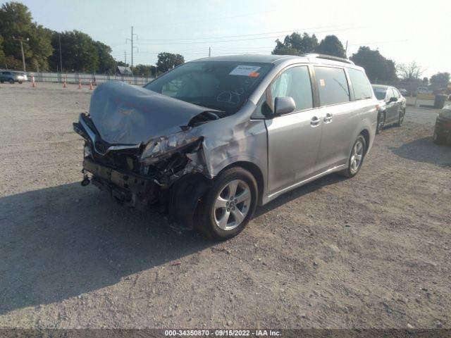 Photo 1 VIN: 5TDKZ3DC9JS944110 - TOYOTA SIENNA 