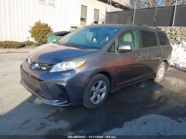 Photo 1 VIN: 5TDKZ3DC9KS969543 - TOYOTA SIENNA 