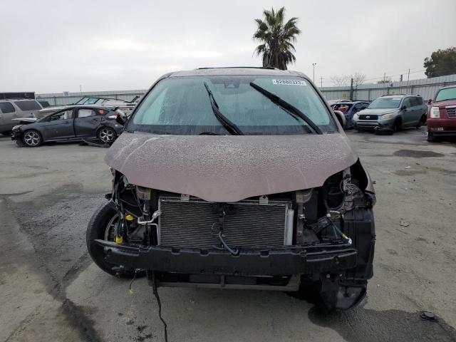 Photo 4 VIN: 5TDKZ3DC9LS037540 - TOYOTA SIENNA LE 