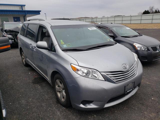 Photo 0 VIN: 5TDKZ3DCXHS770445 - TOYOTA SIENNA LE 