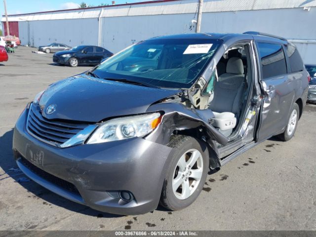 Photo 1 VIN: 5TDKZ3DCXHS777573 - TOYOTA SIENNA 