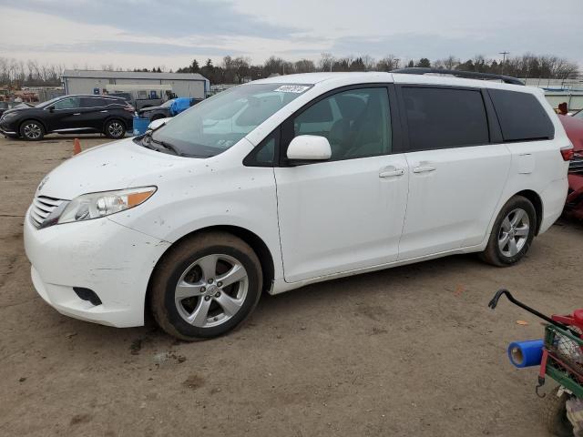 Photo 0 VIN: 5TDKZ3DCXHS790436 - TOYOTA SIENNA LE 