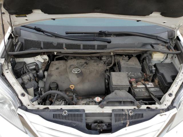 Photo 11 VIN: 5TDKZ3DCXHS790436 - TOYOTA SIENNA LE 