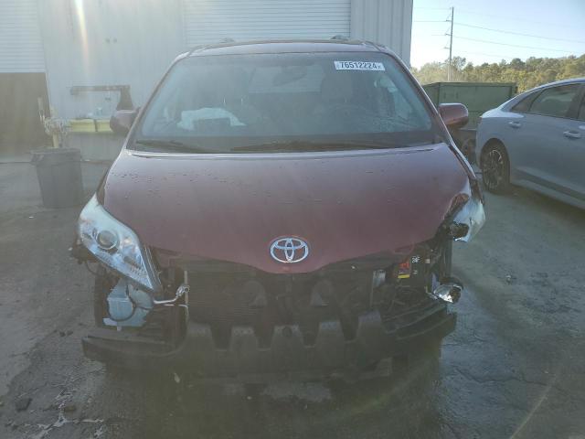 Photo 4 VIN: 5TDKZ3DCXHS814136 - TOYOTA SIENNA LE 