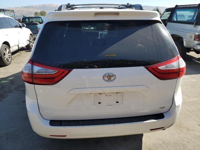 Photo 5 VIN: 5TDKZ3DCXHS819000 - TOYOTA SIENNA LE 