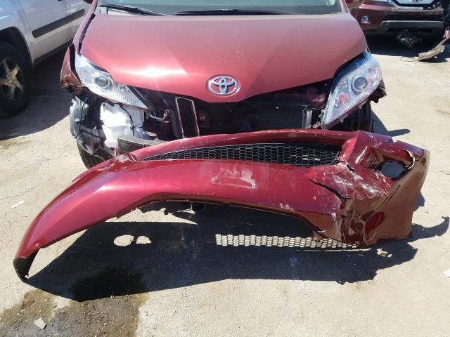 Photo 8 VIN: 5TDKZ3DCXHS843913 - TOYOTA SIENNA LE 