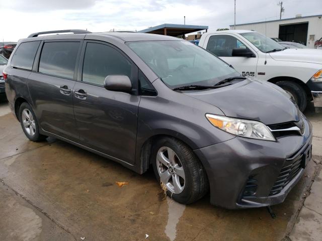 Photo 3 VIN: 5TDKZ3DCXJS906918 - TOYOTA SIENNA LE 