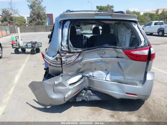 Photo 5 VIN: 5TDKZ3DCXJS922469 - TOYOTA SIENNA 