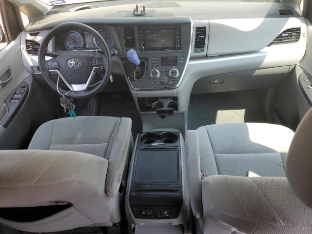 Photo 7 VIN: 5TDKZ3DCXJS928305 - TOYOTA SIENNA LE 