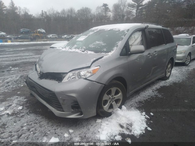 Photo 1 VIN: 5TDKZ3DCXJS942155 - TOYOTA SIENNA 