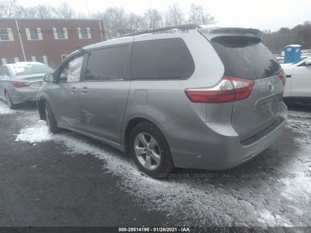 Photo 2 VIN: 5TDKZ3DCXJS942155 - TOYOTA SIENNA 