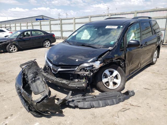 Photo 1 VIN: 5TDKZ3DCXJS948571 - TOYOTA SIENNA LE 