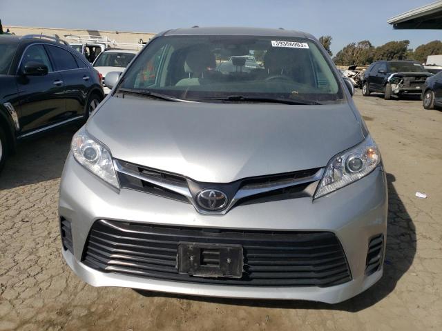 Photo 4 VIN: 5TDKZ3DCXKS971544 - TOYOTA SIENNA LE 