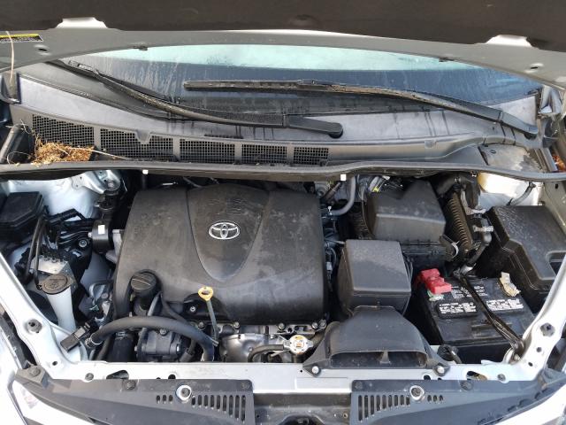 Photo 6 VIN: 5TDKZ3DCXKS991034 - TOYOTA SIENNA LE 