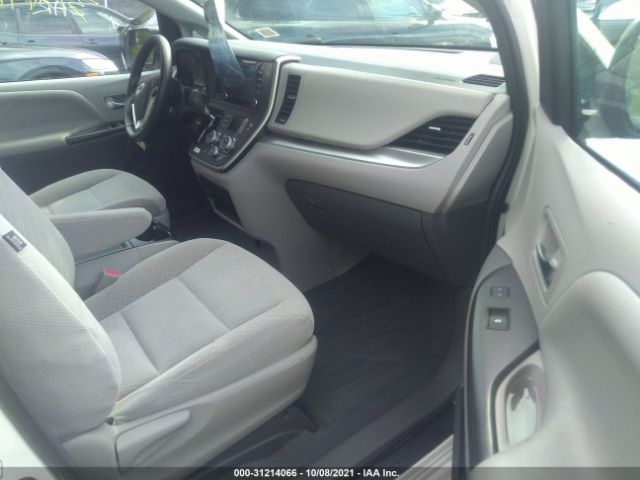 Photo 4 VIN: 5TDKZ3DCXLS041239 - TOYOTA SIENNA 