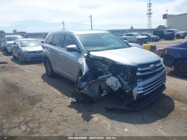 Photo 0 VIN: 5TDKZRFH0HS521762 - TOYOTA HIGHLANDER 