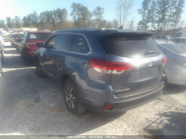 Photo 2 VIN: 5TDKZRFH0JS266438 - TOYOTA HIGHLANDER 