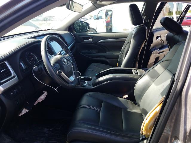 Photo 4 VIN: 5TDKZRFH0JS530287 - TOYOTA HIGHLANDER 