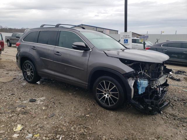 Photo 3 VIN: 5TDKZRFH0JS531018 - TOYOTA HIGHLANDER 