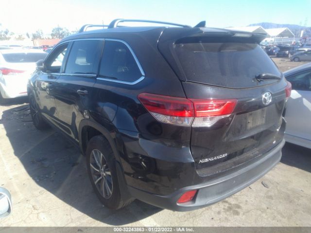 Photo 2 VIN: 5TDKZRFH0JS545632 - TOYOTA HIGHLANDER 