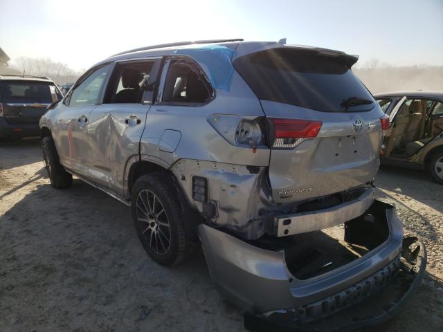 Photo 2 VIN: 5TDKZRFH1HS189136 - TOYOTA HIGHLANDER 