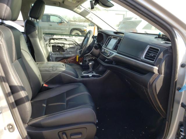 Photo 4 VIN: 5TDKZRFH1HS189136 - TOYOTA HIGHLANDER 