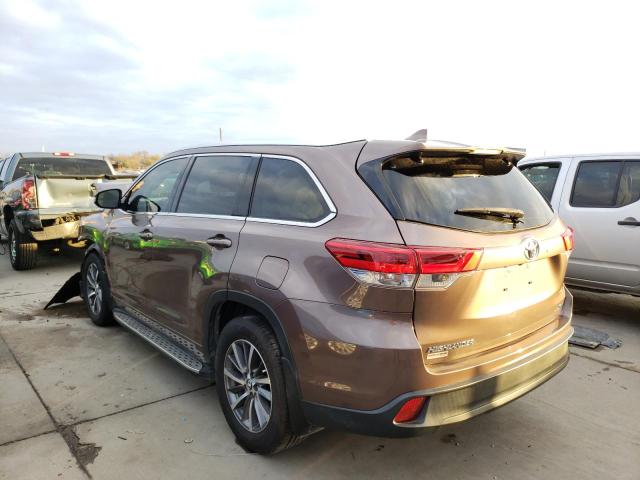 Photo 2 VIN: 5TDKZRFH1HS208784 - TOYOTA HIGHLANDER 