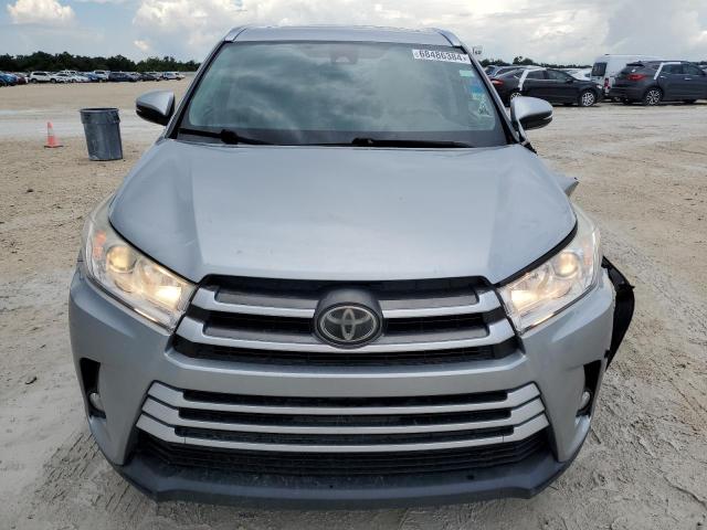 Photo 4 VIN: 5TDKZRFH1HS514643 - TOYOTA HIGHLANDER 