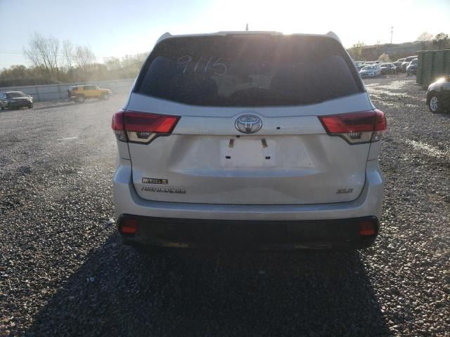 Photo 5 VIN: 5TDKZRFH1HS523066 - TOYOTA HIGHLANDER 