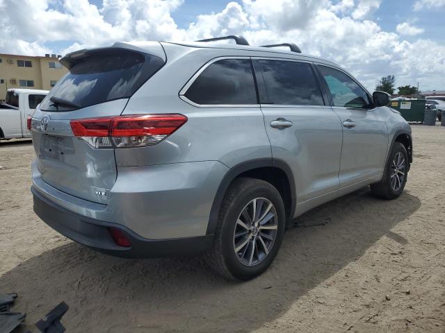 Photo 2 VIN: 5TDKZRFH1JS530783 - TOYOTA HIGHLANDER 