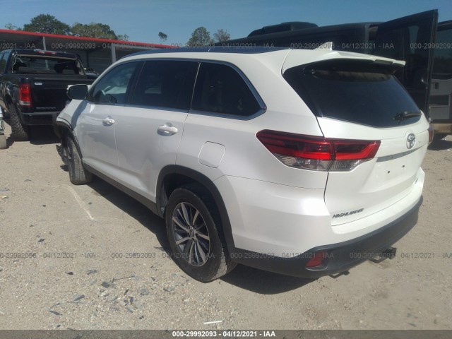 Photo 2 VIN: 5TDKZRFH1KS300159 - TOYOTA HIGHLANDER 