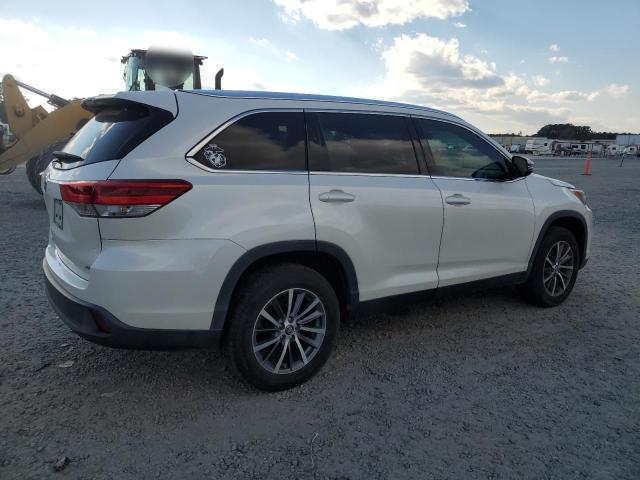 Photo 2 VIN: 5TDKZRFH1KS556334 - TOYOTA HIGHLANDER 