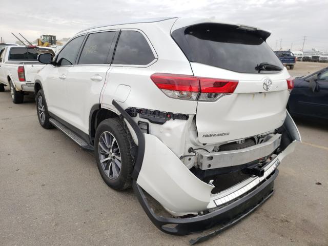 Photo 2 VIN: 5TDKZRFH1KS558018 - TOYOTA HIGHLANDER 