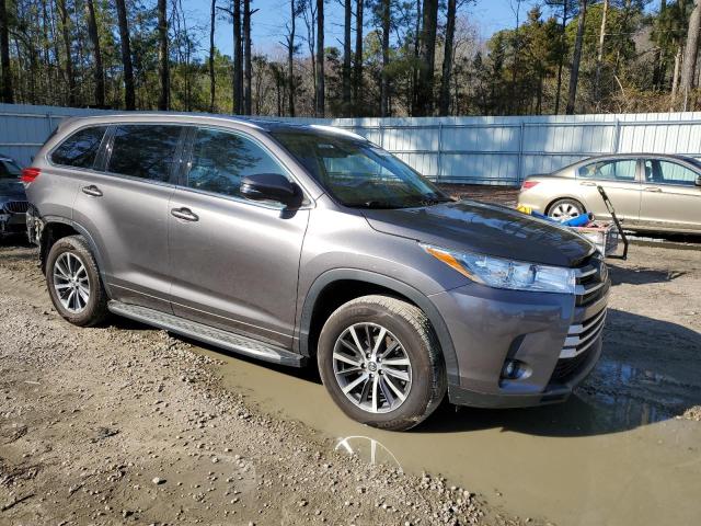 Photo 3 VIN: 5TDKZRFH2HS520502 - TOYOTA HIGHLANDER 