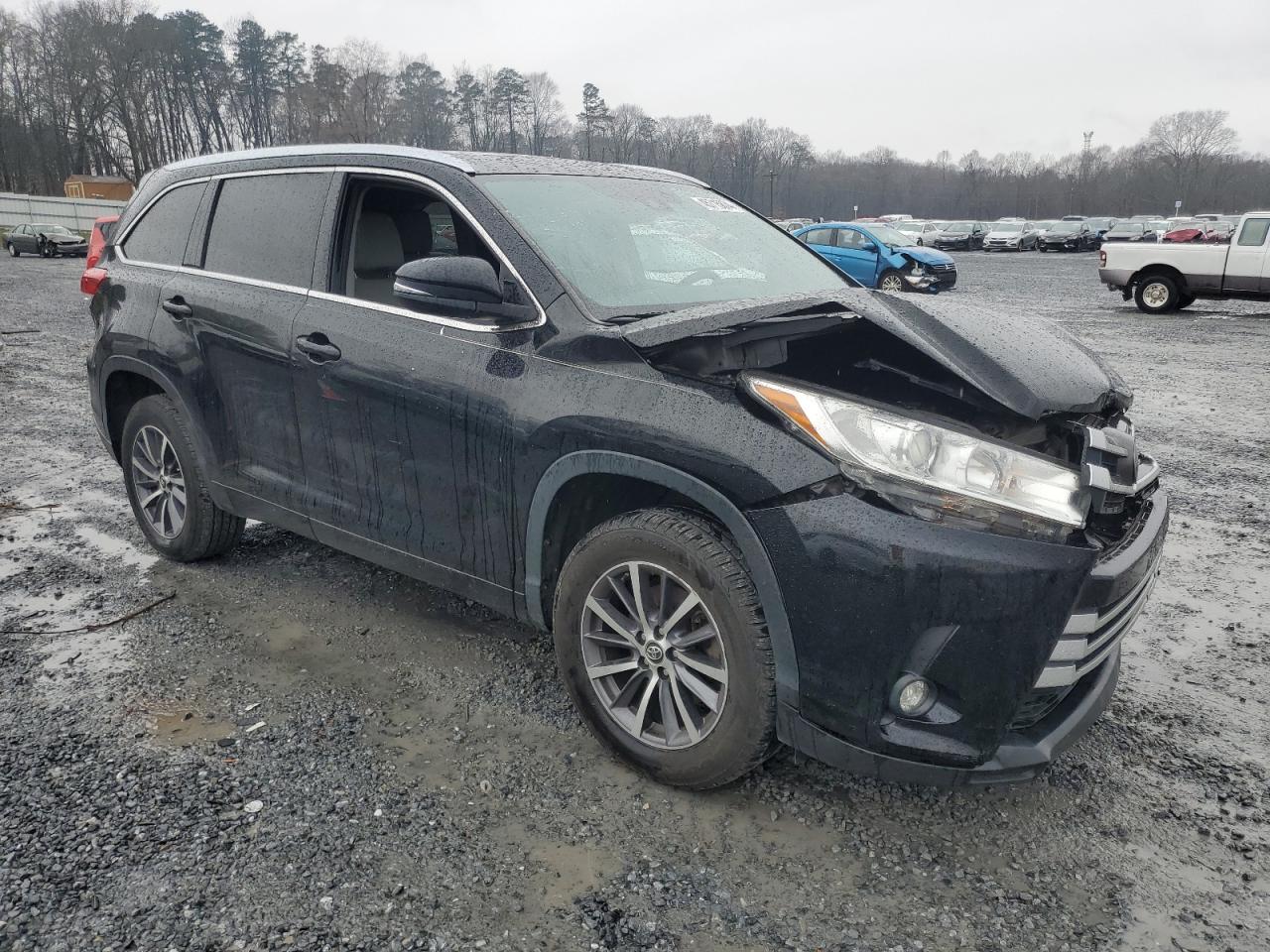 Photo 3 VIN: 5TDKZRFH2JS271463 - TOYOTA HIGHLANDER 