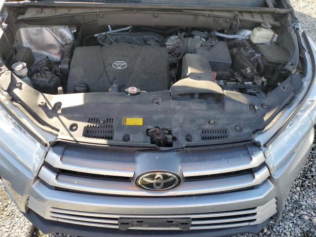 Photo 11 VIN: 5TDKZRFH2JS528590 - TOYOTA HIGHLANDER 