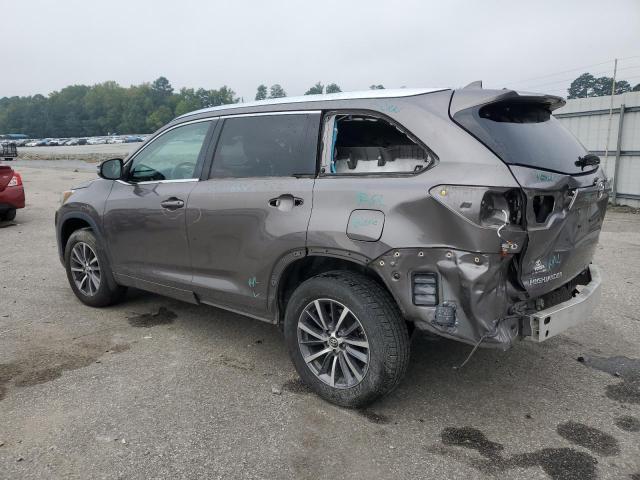 Photo 1 VIN: 5TDKZRFH2JS532882 - TOYOTA HIGHLANDER 