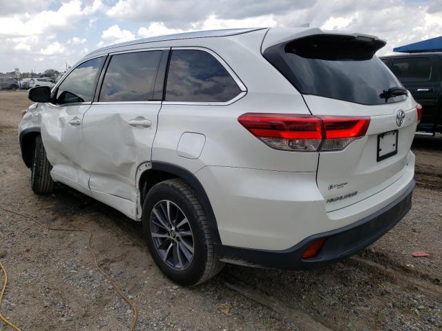 Photo 1 VIN: 5TDKZRFH2JS537435 - TOYOTA HIGHLANDER 