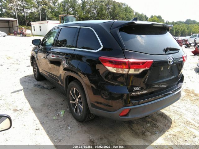 Photo 2 VIN: 5TDKZRFH2JS538181 - TOYOTA HIGHLANDER 