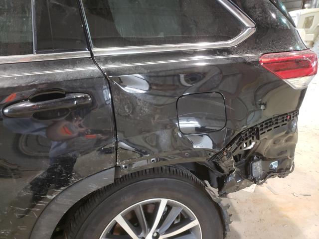 Photo 8 VIN: 5TDKZRFH2JS545308 - TOYOTA HIGHLANDER 