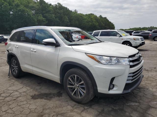 Photo 3 VIN: 5TDKZRFH2JS550346 - TOYOTA HIGHLANDER 