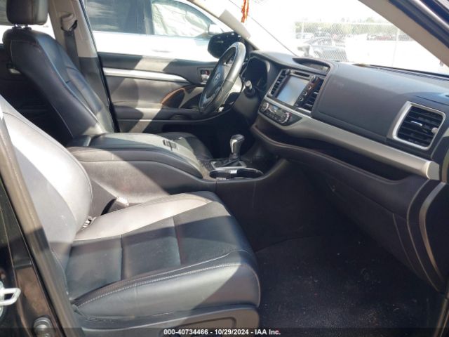 Photo 4 VIN: 5TDKZRFH2KS311719 - TOYOTA HIGHLANDER 